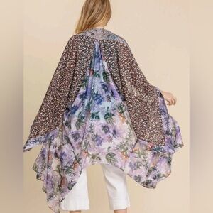 Floral Patterned Kimono Mixed Floral Print Metallic Foil Detail Angel Wing